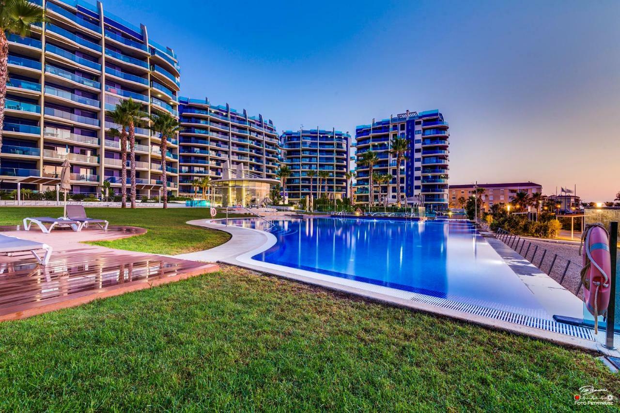 Torrevieja - Punta Prima Sea Senses Leilighet Eksteriør bilde